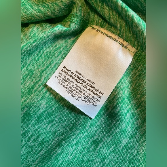 Nike Running Dri Fit Women’s 1/2 Zip Top, Size M, Green, Lightweight, EUC! - Picture 4 of 11